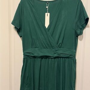 Elegant Green Women's Dress